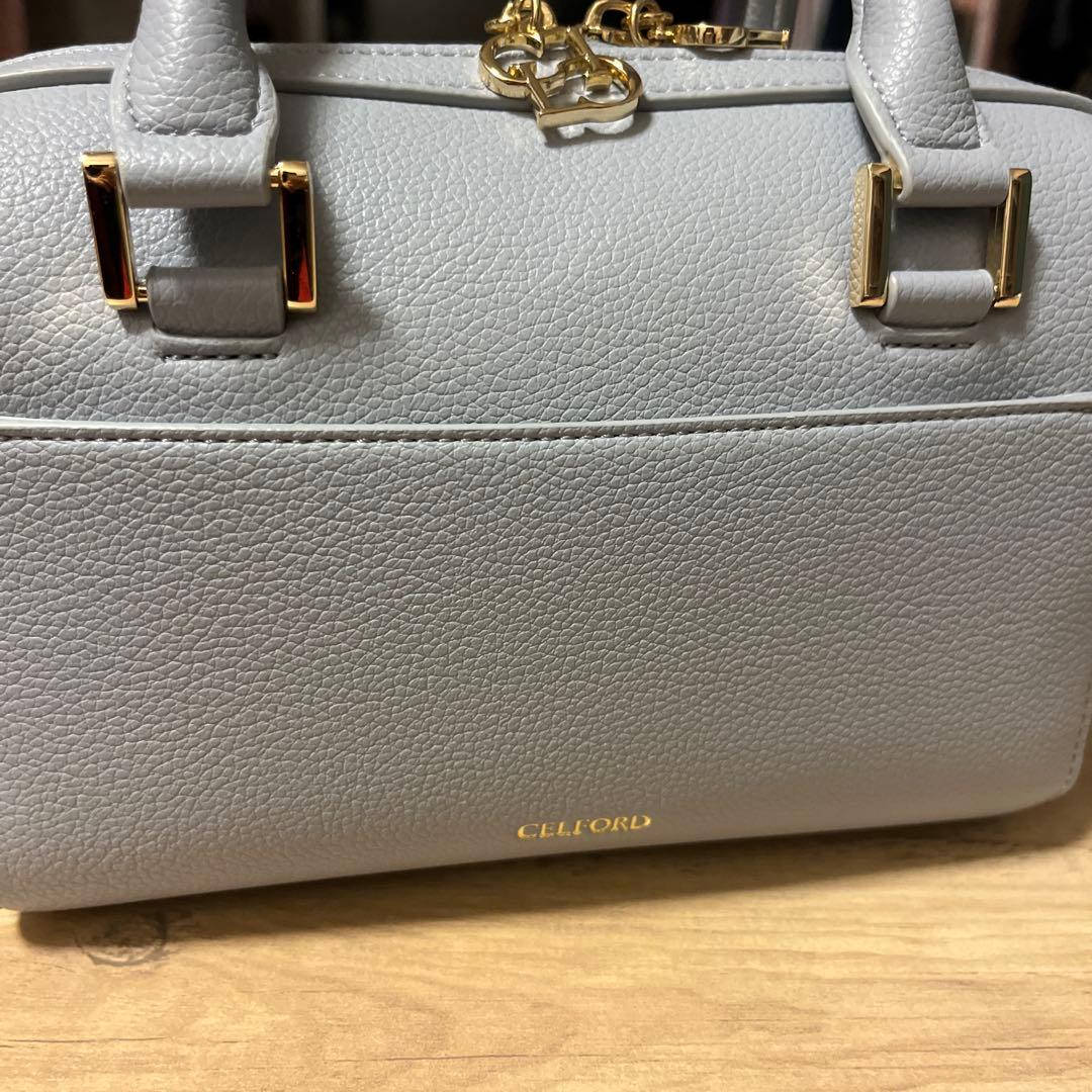 【美品】CELFORD リュタン ビジュースタッズボストンバッグ SAX