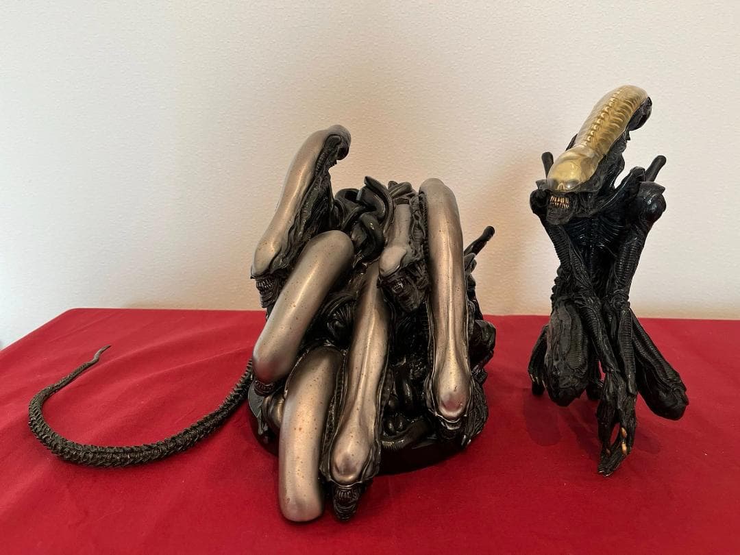 フューチャーモデルズ エイリアンパイル フィギュア 原型:竹谷隆之