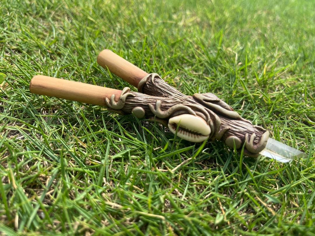 ペルー産＊クリスタル・ルチルクォーツ・貝〜セルフクリペ