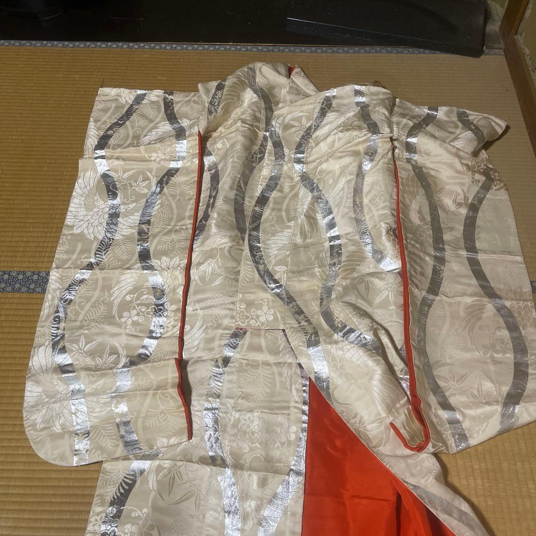 白綸子振袖と帯