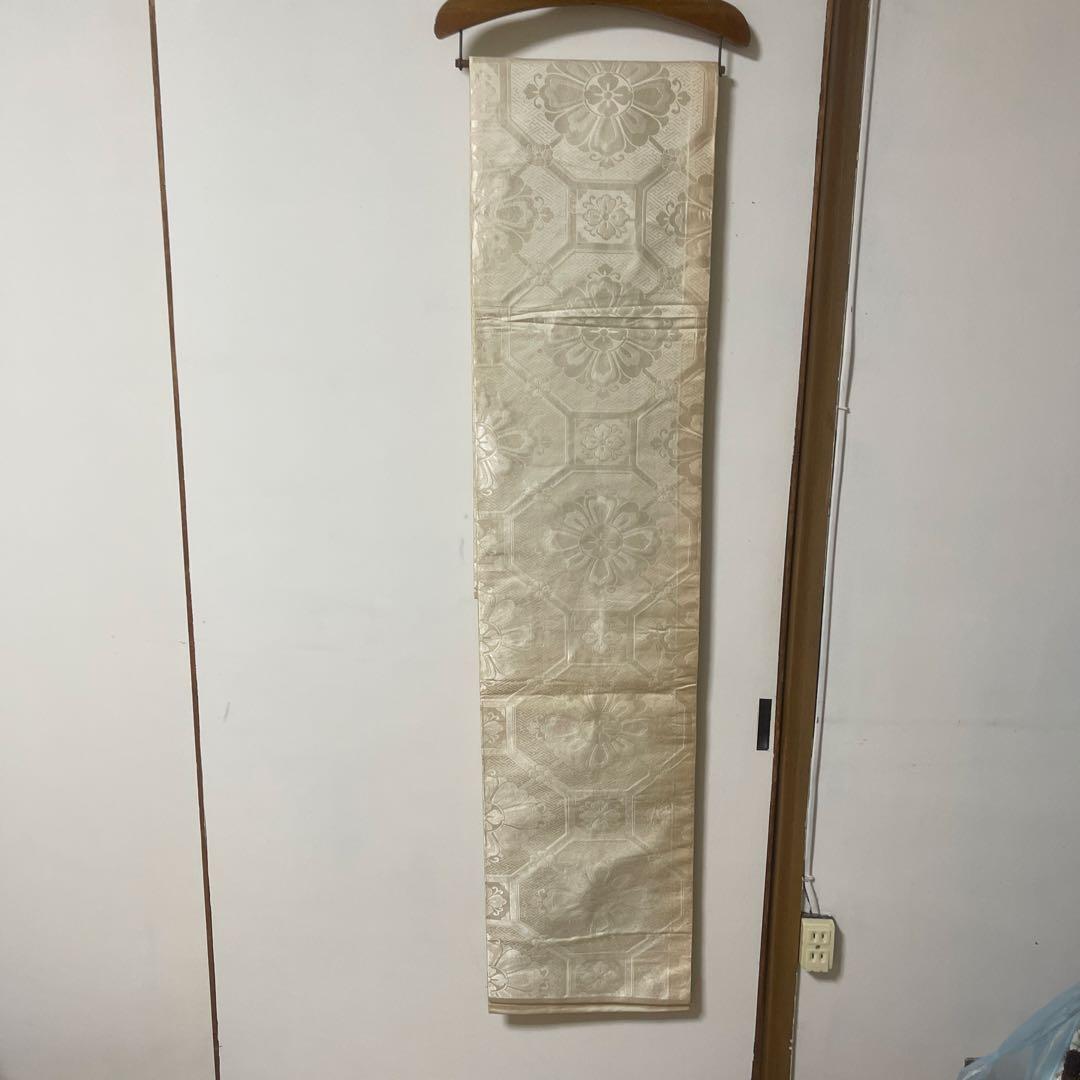 白綸子振袖と帯