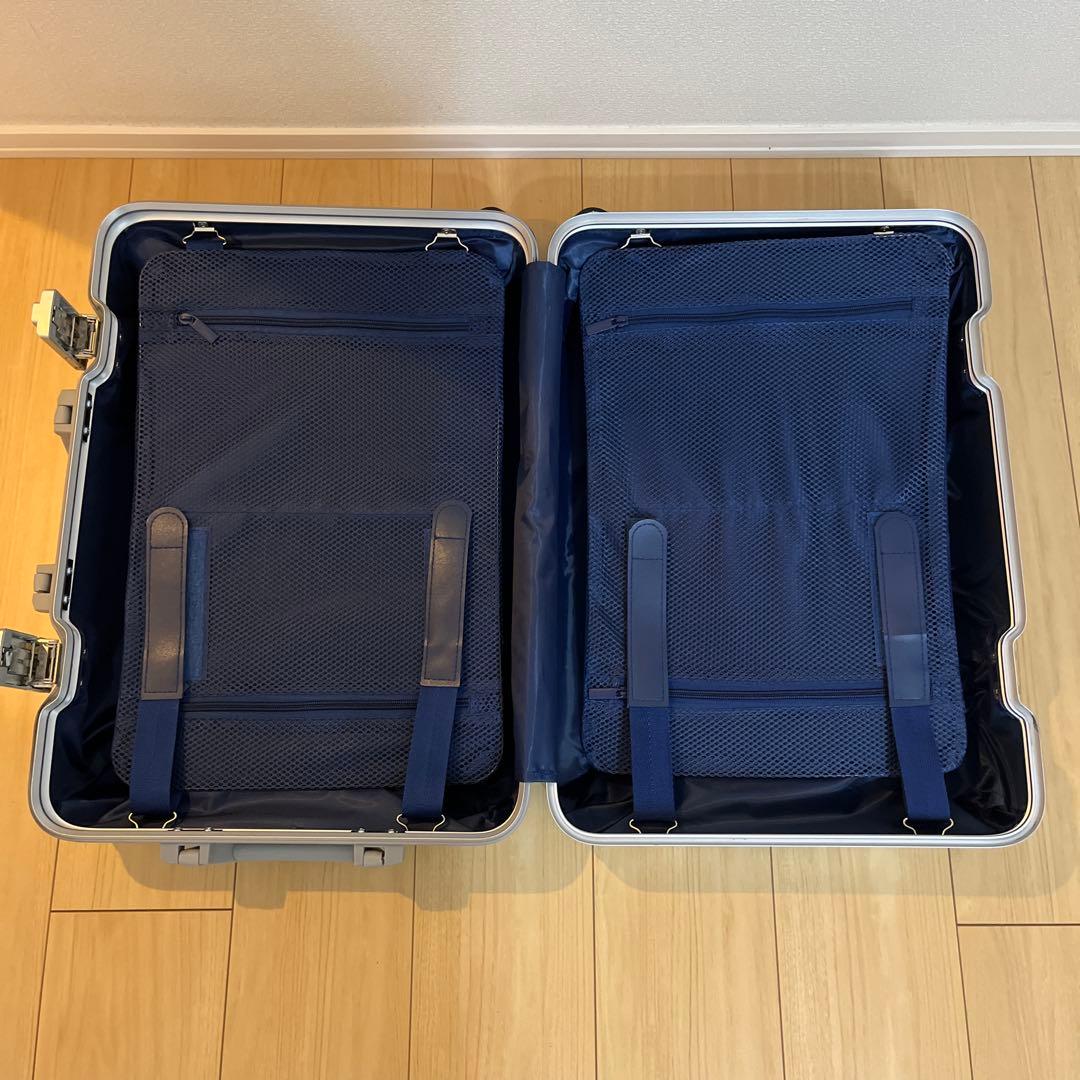 LDUVIN エッセンシャルモダン Cabin Plus シルバーキャリーケース