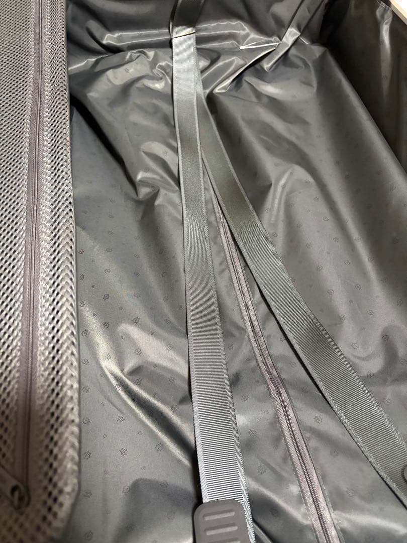 リモワ　クラシック　チェックイン L 84L スーツケース 現行モデル