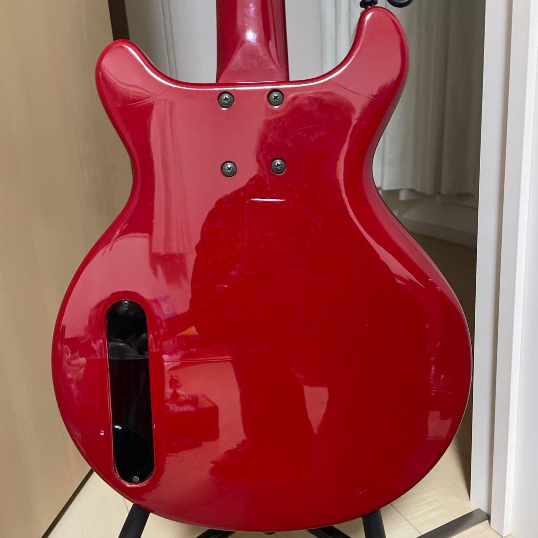 赤色 4弦エレキベース グラスルーツ