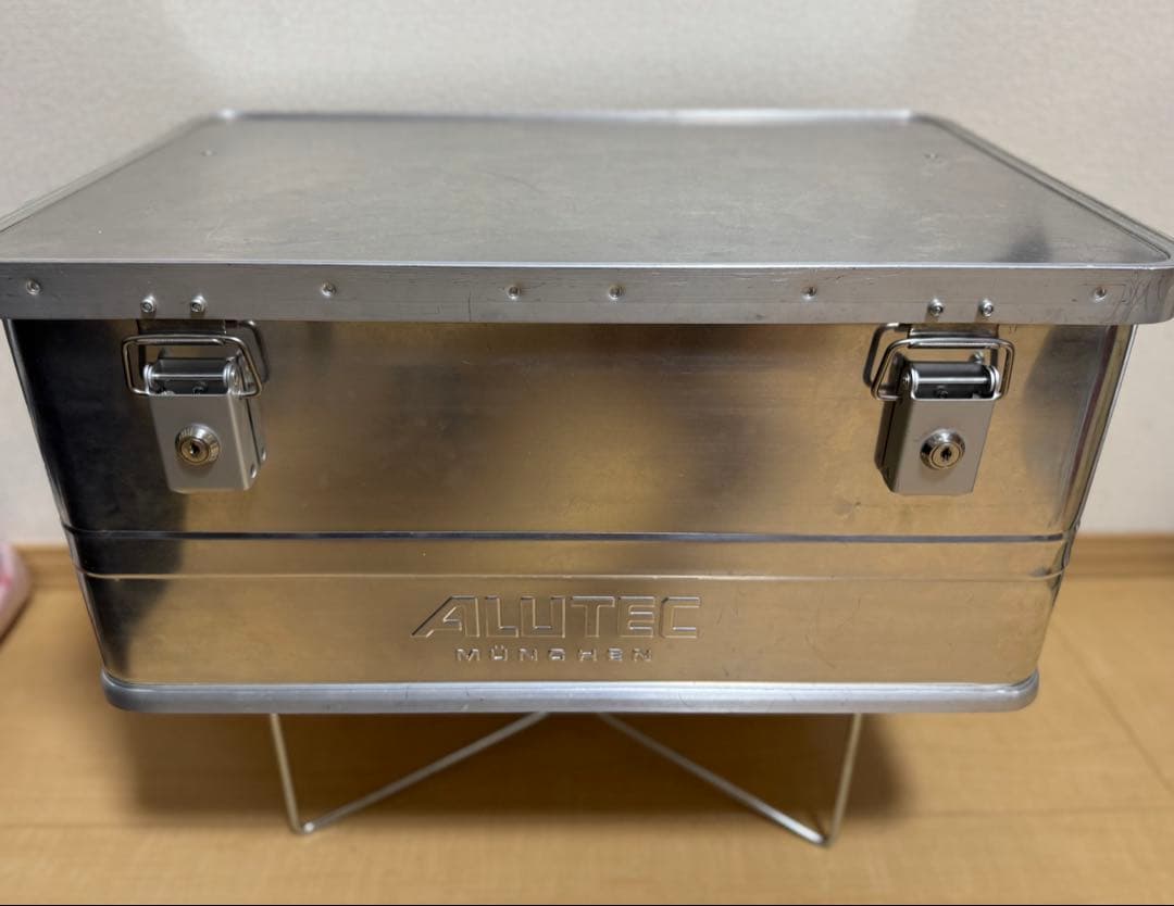 アルテックアルミコンテナ 48L ユニバーサルスタンド