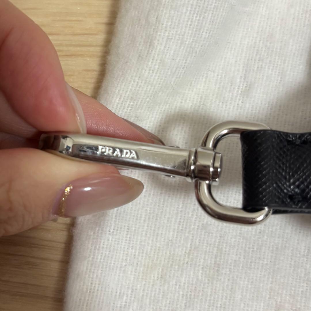 プラダ Re-Edition 2005 Re-Nylon バッグ ブラック