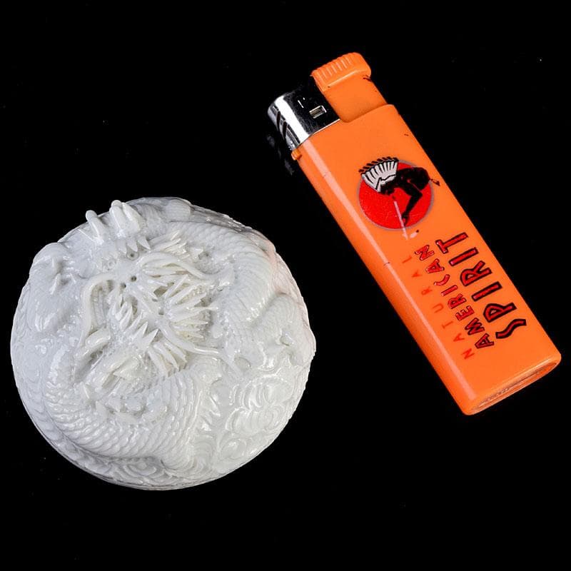 茶道具　平戸焼　十五代　中里茂右ェ門作　白磁雲龍彫　香合　共布共箱　V　8911