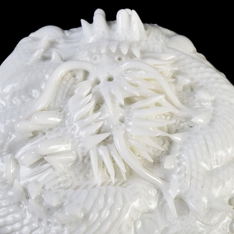 茶道具　平戸焼　十五代　中里茂右ェ門作　白磁雲龍彫　香合　共布共箱　V　8911