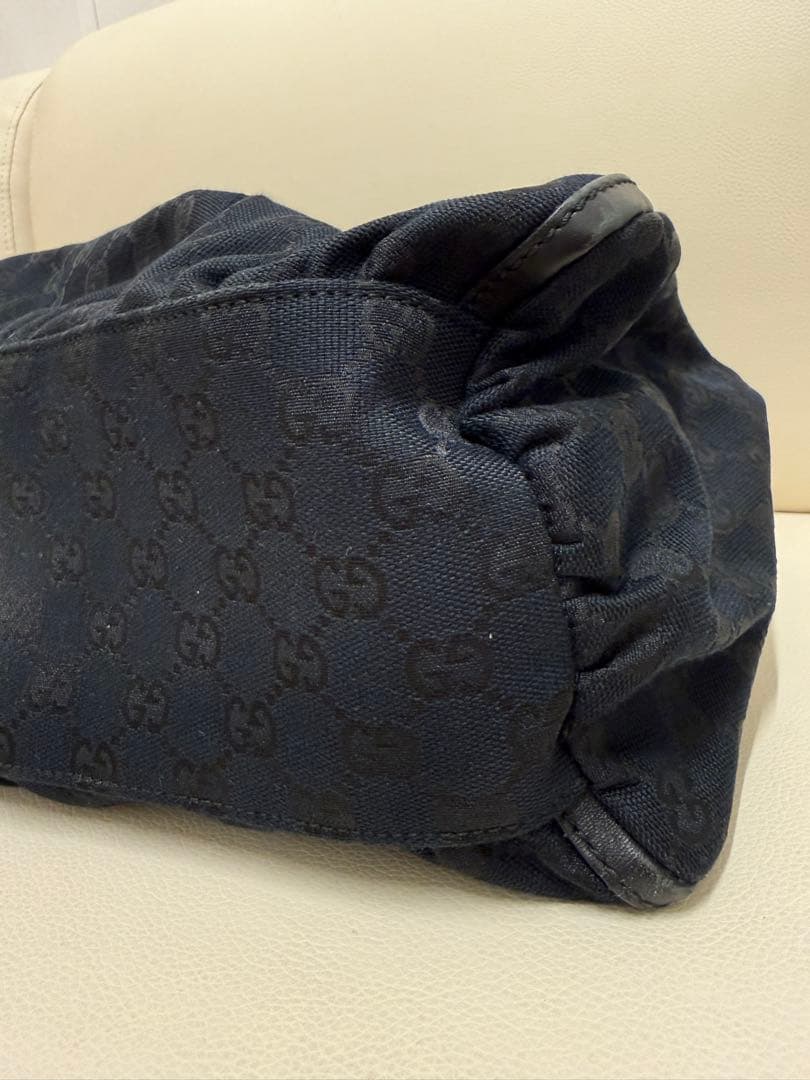 Gucci ブラック ハンドバッグ