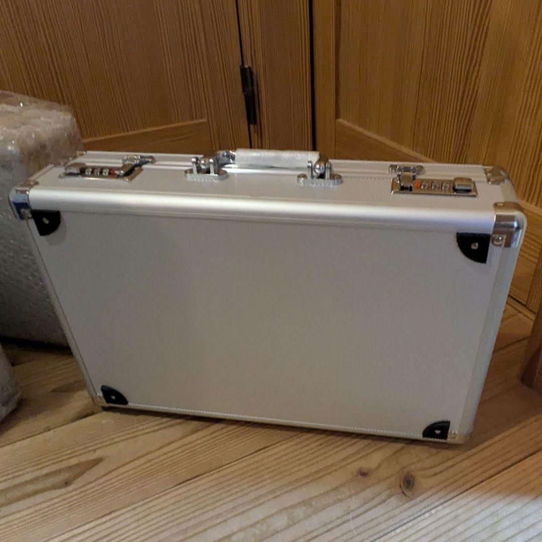 ☆スラブ アタッシュケース 50枚収納可能 PCGS NGC 保護 強化アルミ製