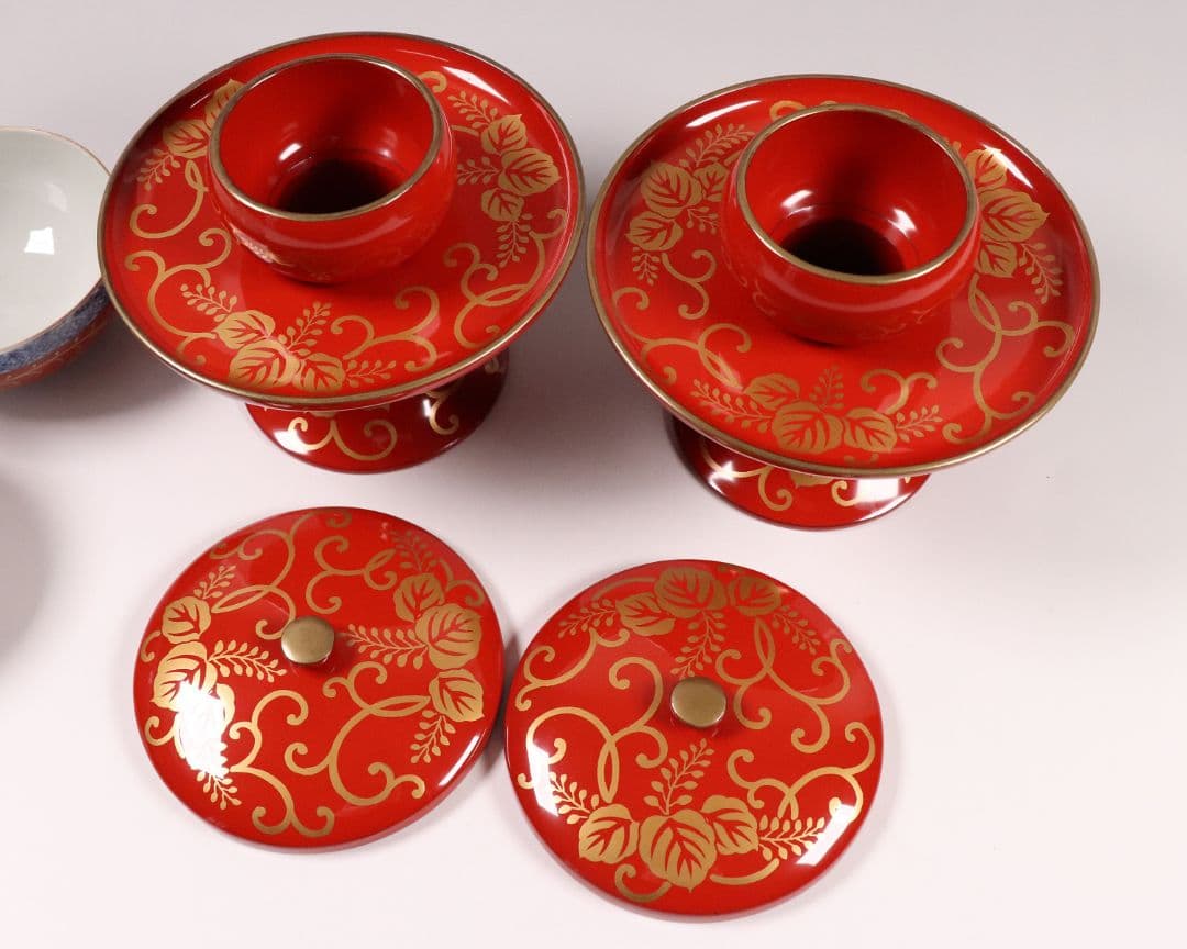 MA454 時代 桐唐草金蒔絵 朱塗 高茶台一対 天目台 赤絵 茶器 茶碗 木製