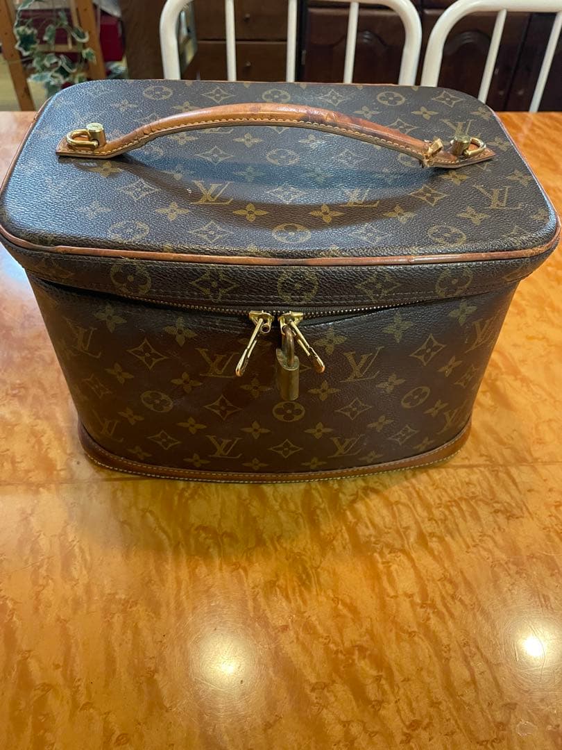 エ*ミ様 Louis Vuitton メイクボックス モノグラム　状態悪