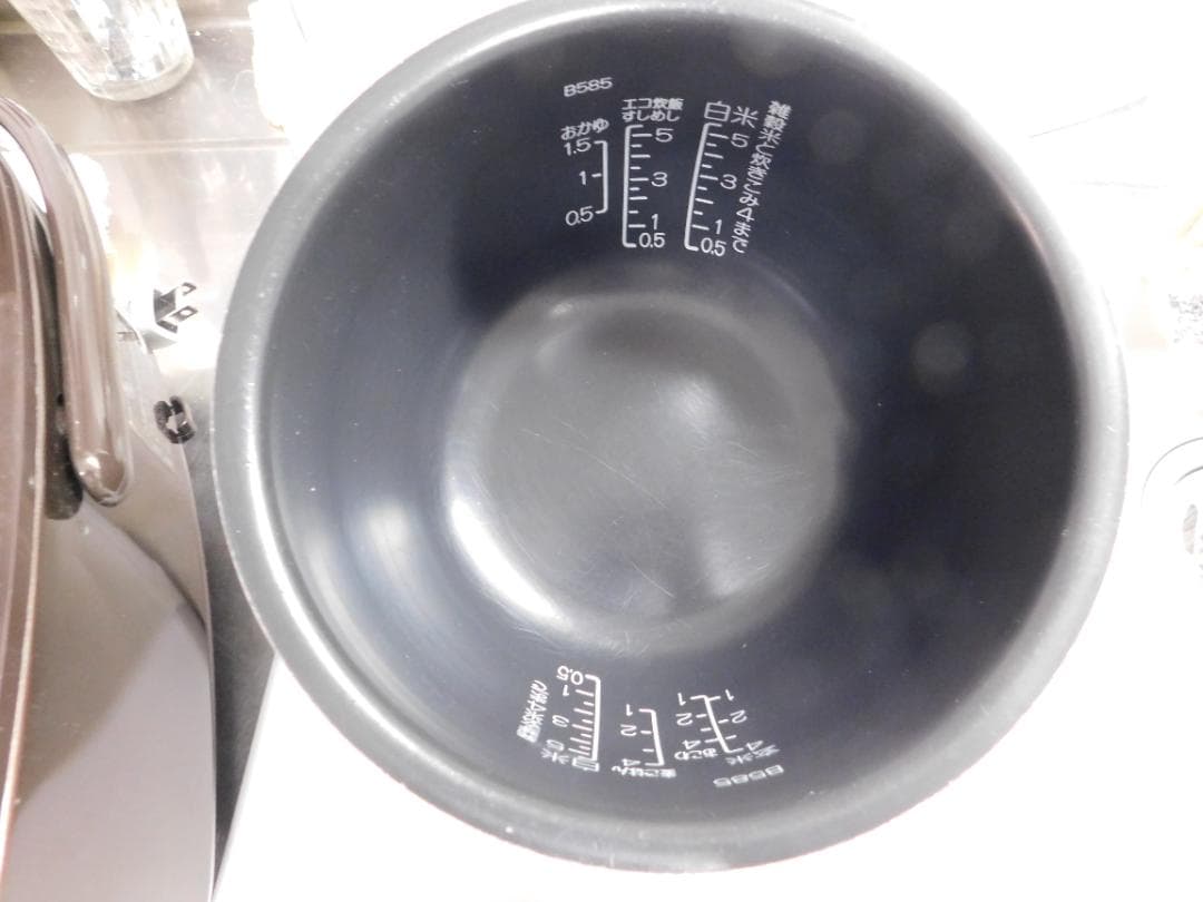 象印 極め炊き 圧力IH炊飯ジャーNW-VH10 　正常動作品　2020年製