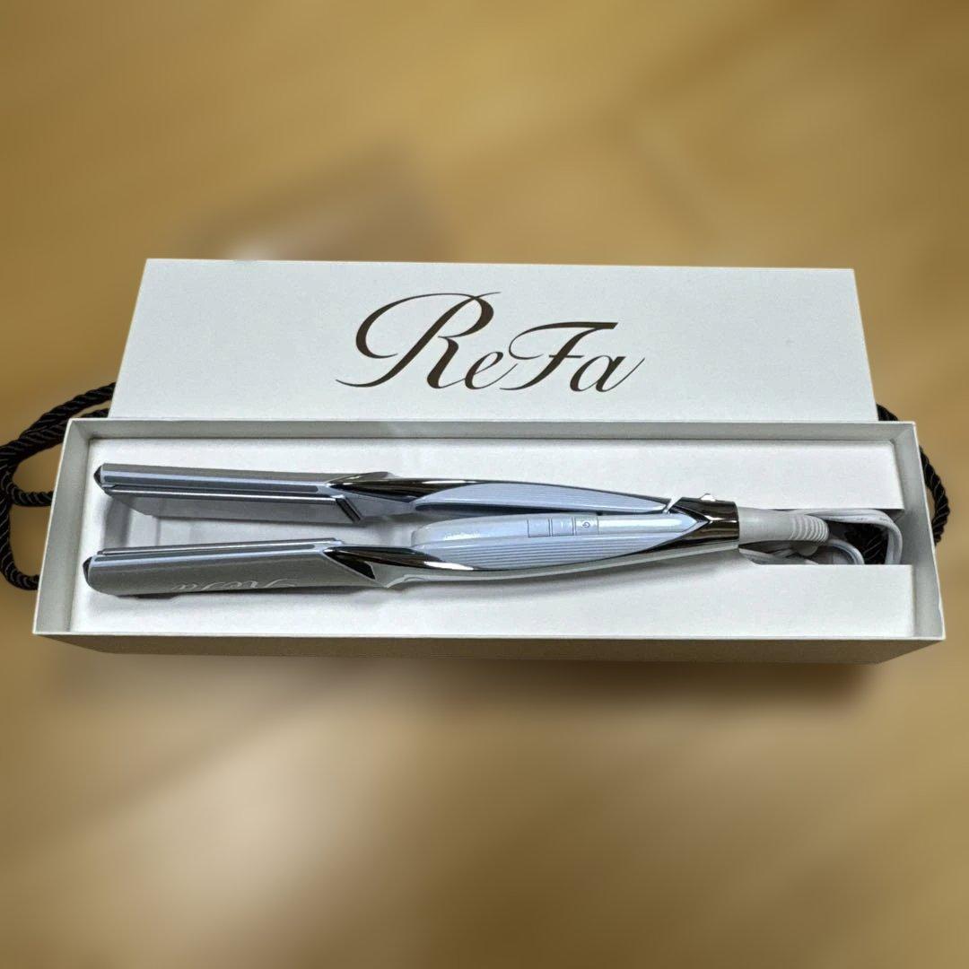 リファ　パワーストレートアイロン　プロ　ホワイト