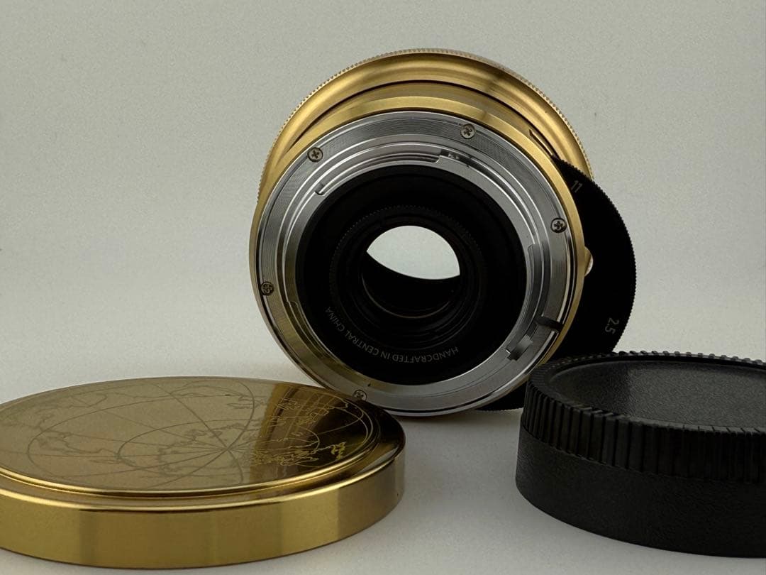 レンズ(単焦点) Lomography LOMOGON 32mm f2.5 Art Lens