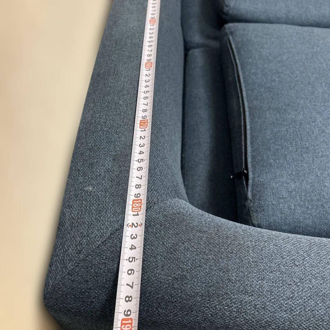 B*い様 ニトリ　3〜4人掛けソファ　オットマン付き　ネイビー