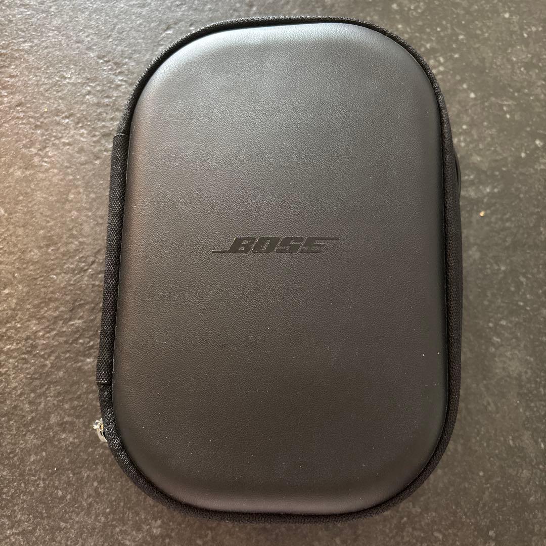 Bose ワイヤレスヘッドフォン ケース付き