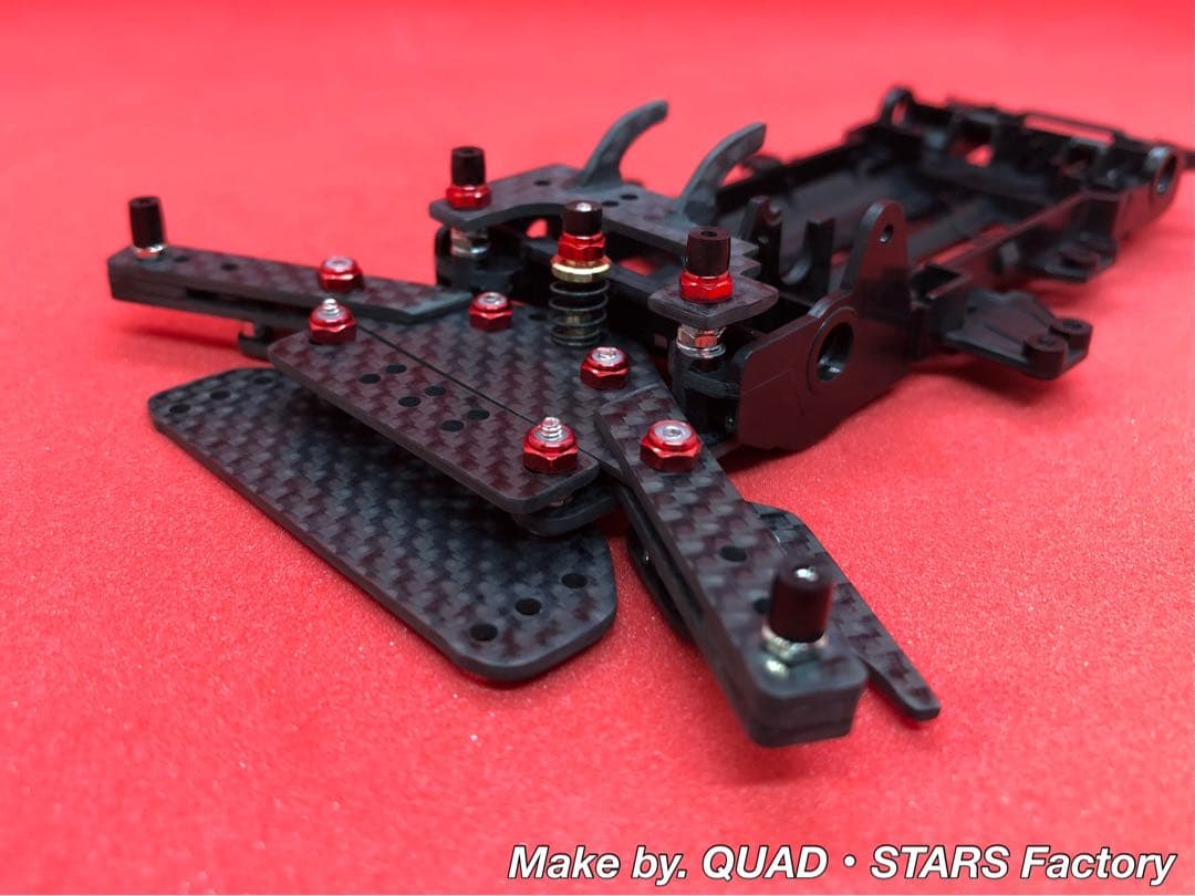 【ミニ四駆・VZ用】１軸リヤアンカー＋モーター押さえ　ブラックアウト／カーボン