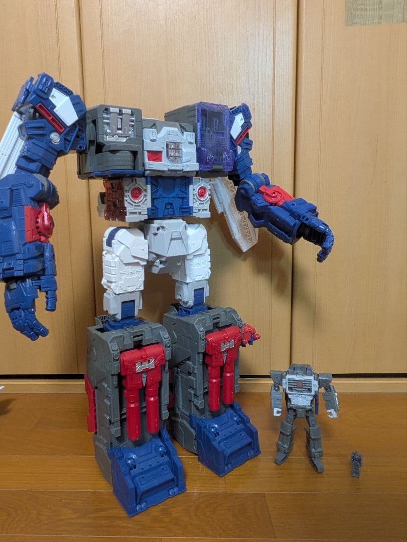 タカラトミー　トランスフォーマーレジェンズ　フォートレスマキシマス