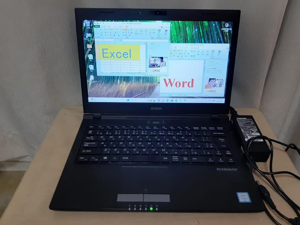 起動２０秒】13.3型 EPSON Core i5 第6世代 8GB 256GB