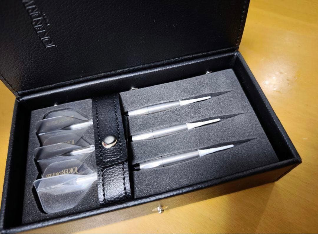 か*お様 Joker D MAXIM CRYSTAL Tabby in