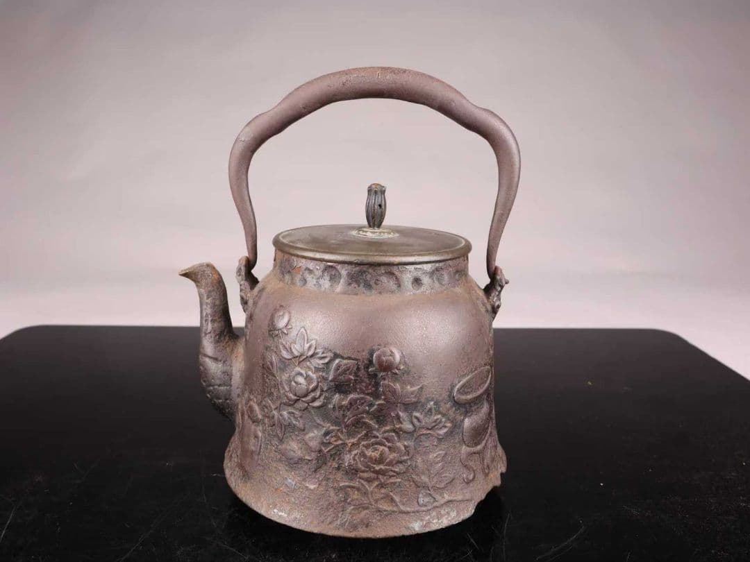 A1056鉄瓶 光龍堂 山水風景人物図 湯沸 重量1526g 1000ml