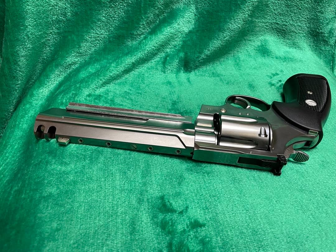 トイガン Marushin UNLIMITED REVOLVER MAXI 8mmBB