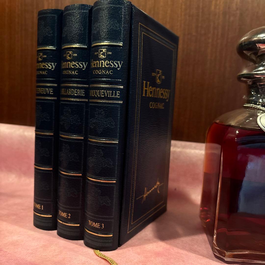 Hennessy ヘネシー コニャック 700ml 40% 未開栓 ブック