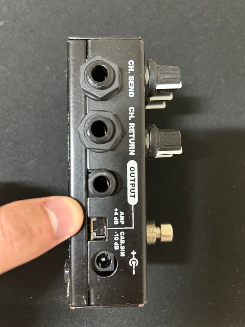 AMT F1 プリアンプ/ギターエフェクター