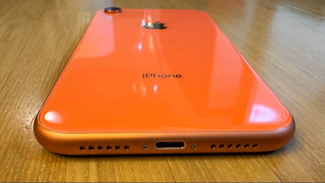 iPhone XR 64GB SIMフリー ジャンク品(液晶一部不良)