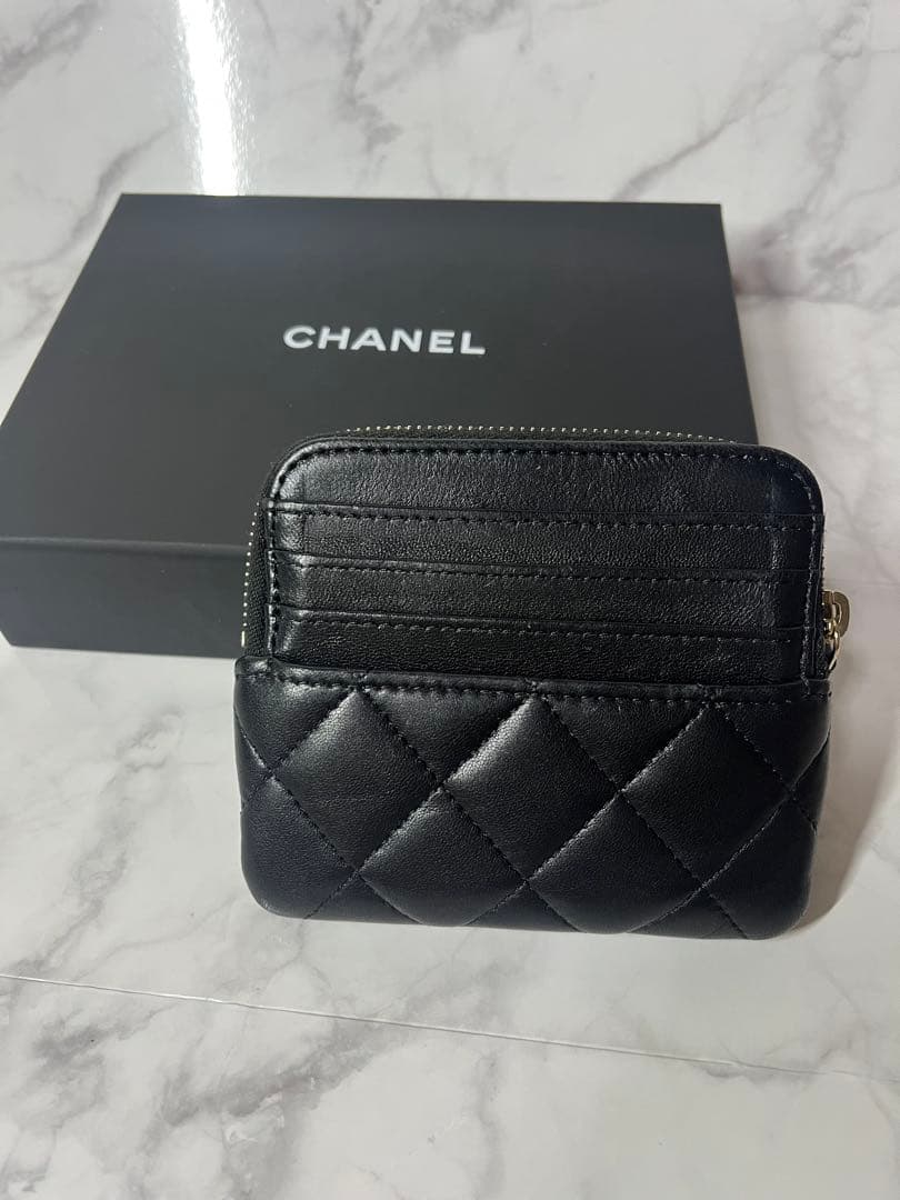 CHANEL ケース マトラッセ 黒 正規品 箱付き