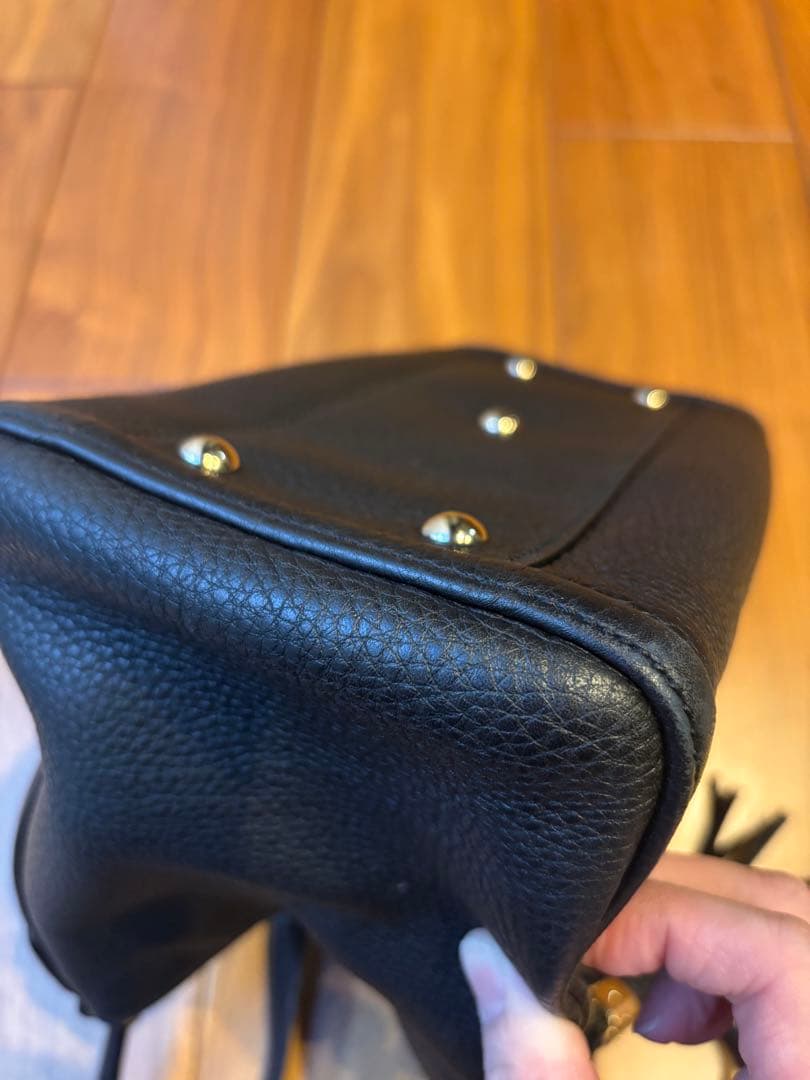 美品本物‼️GUCCI ソーホー タッセル　ブラック レザー