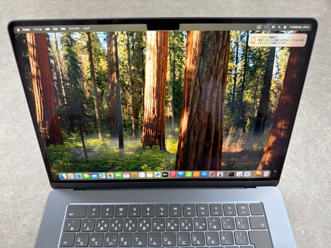 Apple MacBook Air 15インチ M2 2023 本体　512GB