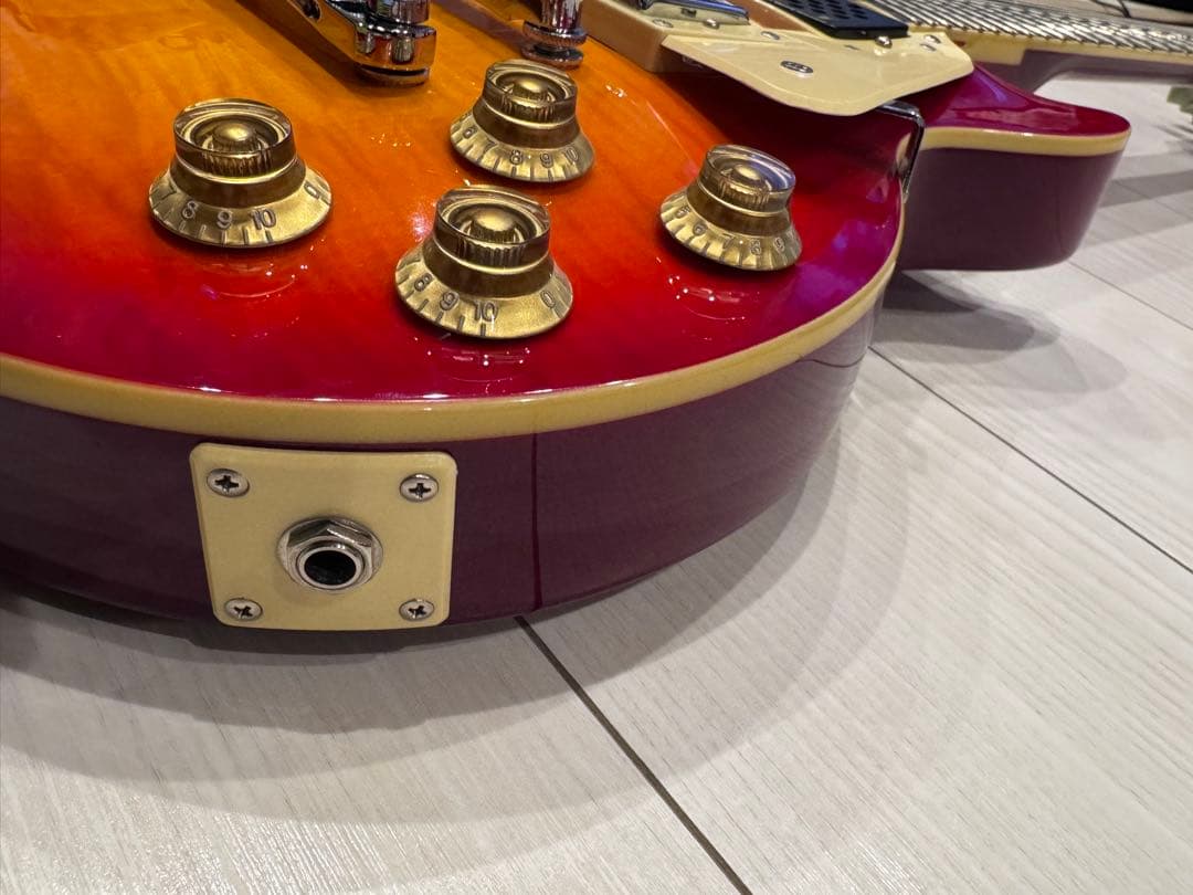 希少 スピーカー内蔵 EDWARDS E-LP-45S ミニレスポール