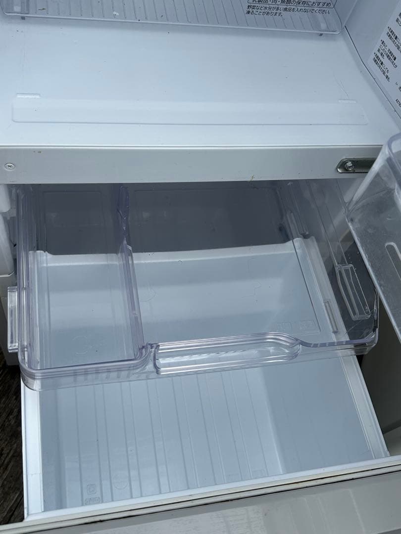 新生活応援❗️ 三菱の冷蔵庫　かっこいいシルバー　148L