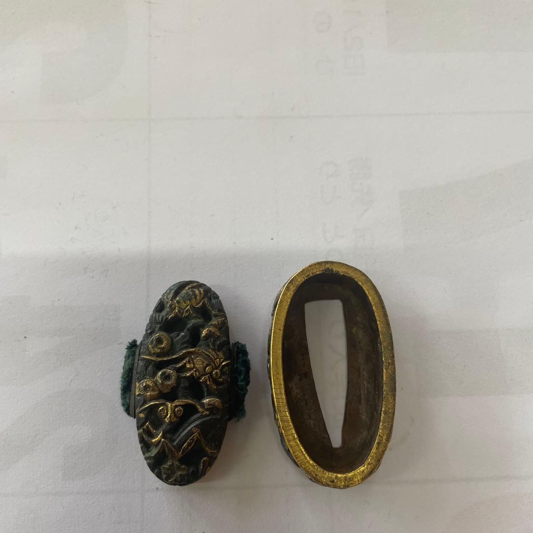 日本古銅刀装具 ⭐︎ 短刀拵え　縁頭　縁金　柄頭、植物模様の金属製鍔