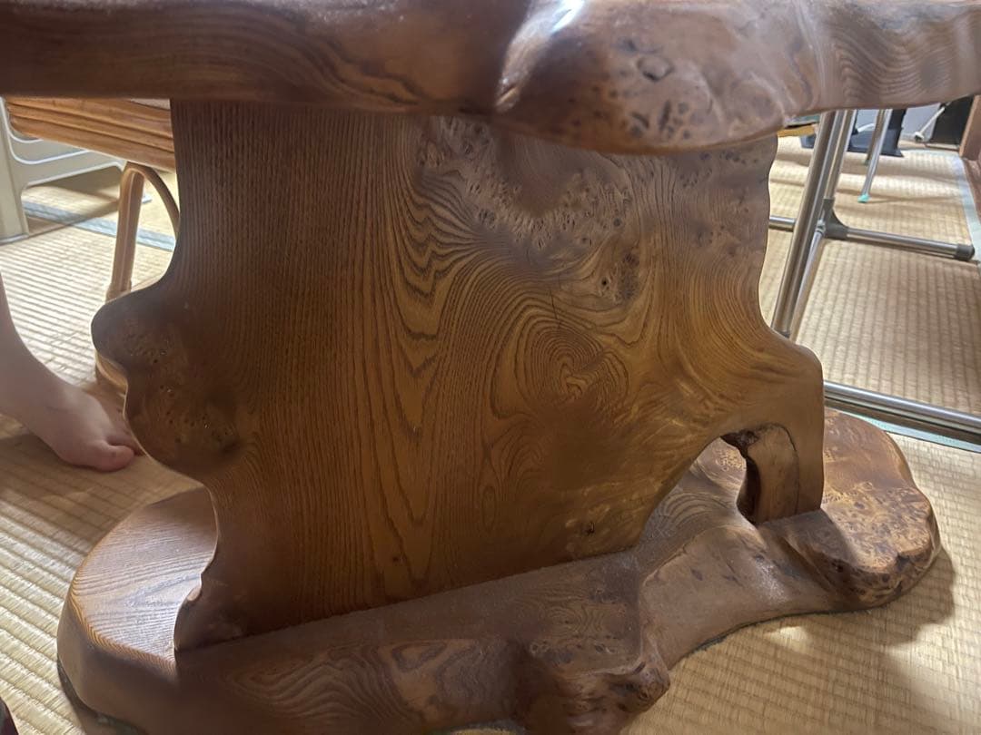 木製テーブル さるのこしかけ