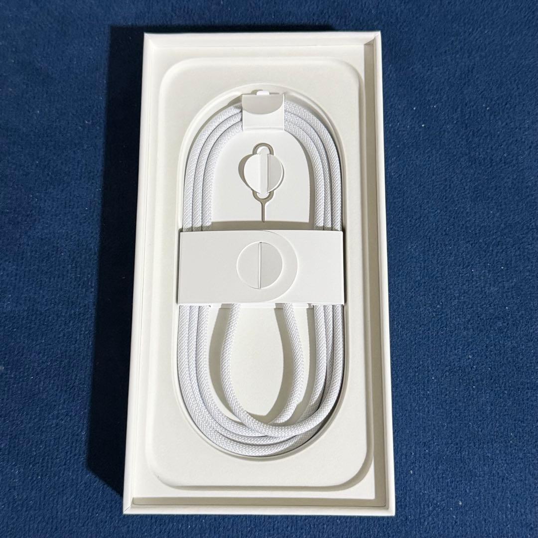 【美品】iPhone16 128GB ティール SIMフリー