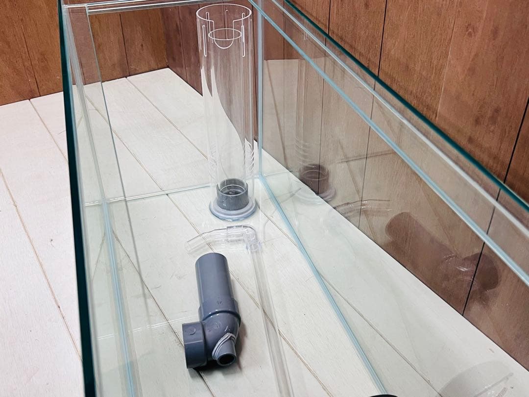 1台限定　特注仕様　900×300×360㎜ オールガラスオーバーフロー水槽