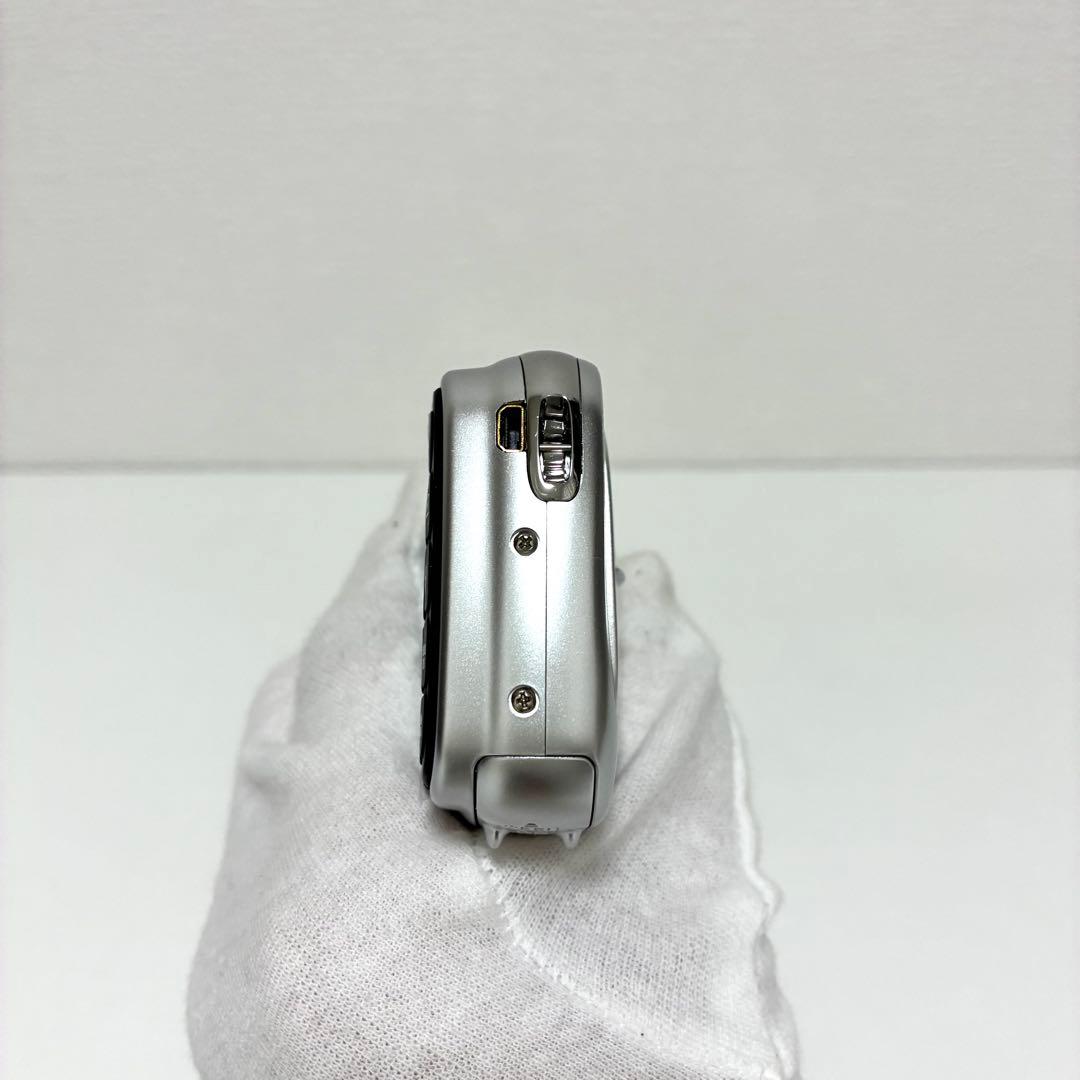 【ほぼ未使用・箱あり】FUJIFILM FinePix Z37 シルバー