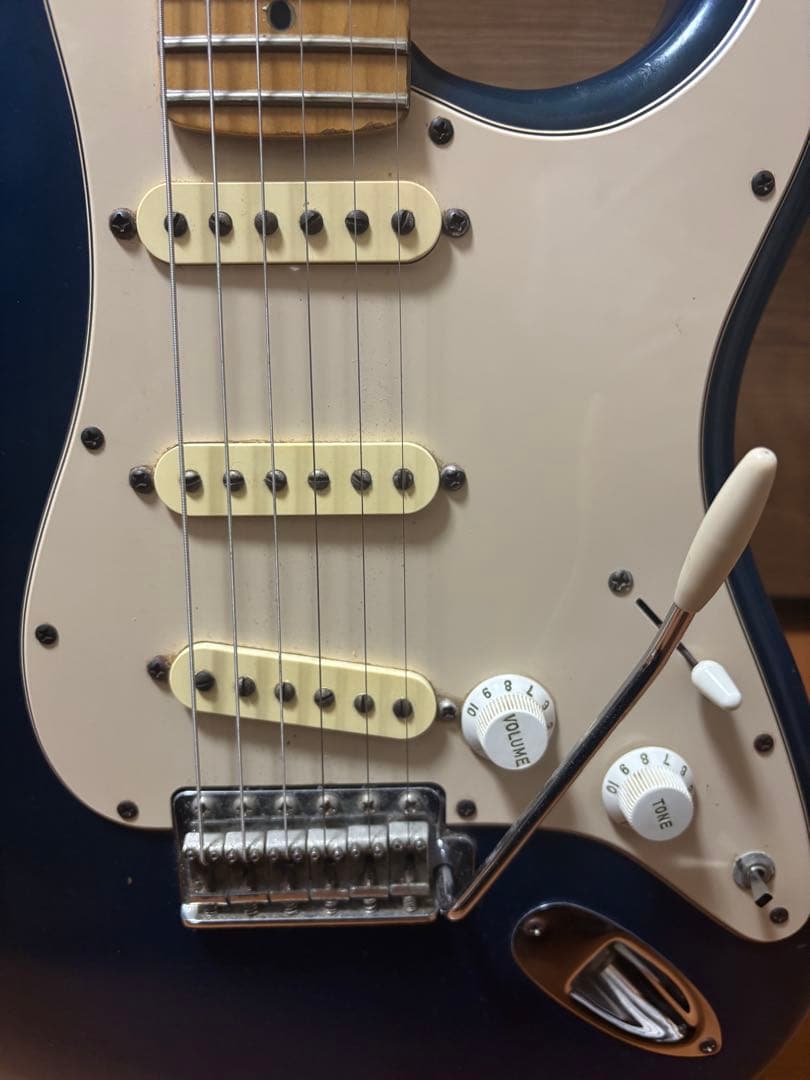 [ゆうてつこ]Fender USA ストラトキャスター ※PUはリンディー