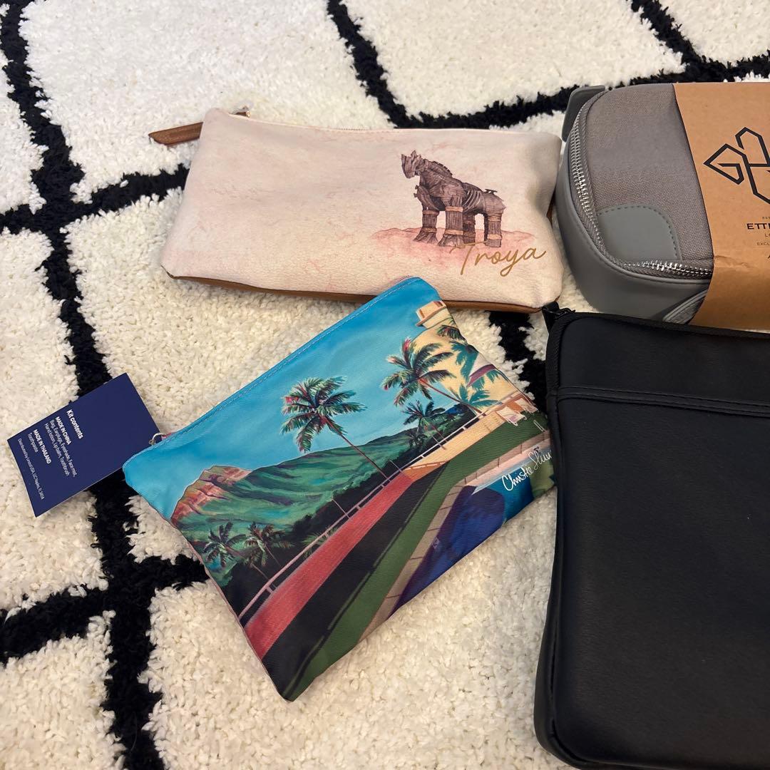 ファーストクラス、ビジネスクラス　アメニティポーチ６個➕ファーストクラスダック