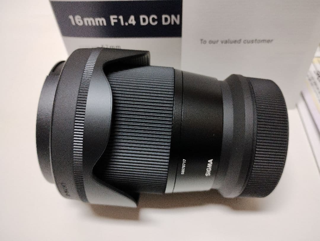 【未使用】シグマ 16mm F1.4 DC DN Contemporary RF