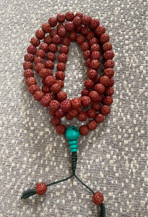 インド　ルドラクシャのネックレス　数珠