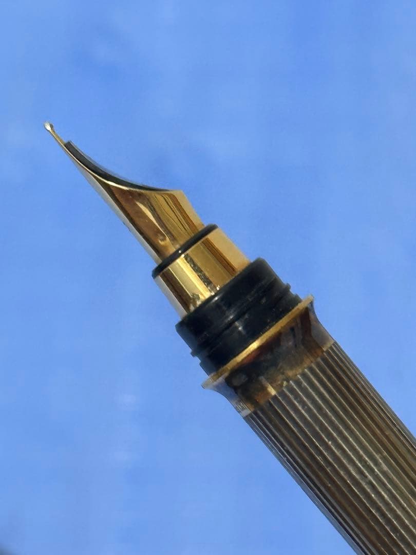 S.T.Dupont S.T.デュポン モンパルナス 万年筆 18K 750