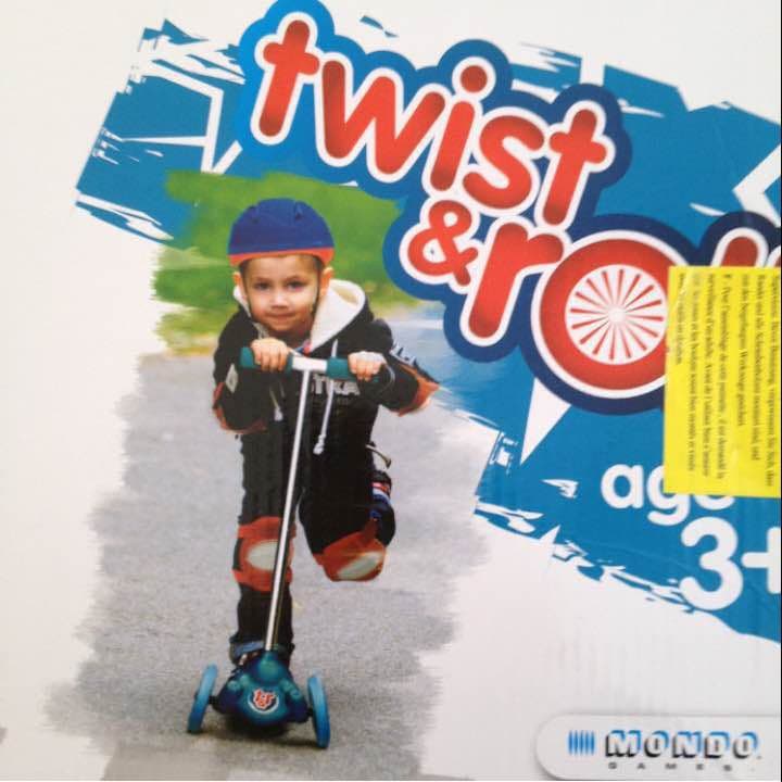 期間限定お値下げ中！　新品 キックスケーター twist&roll 子供 3輪