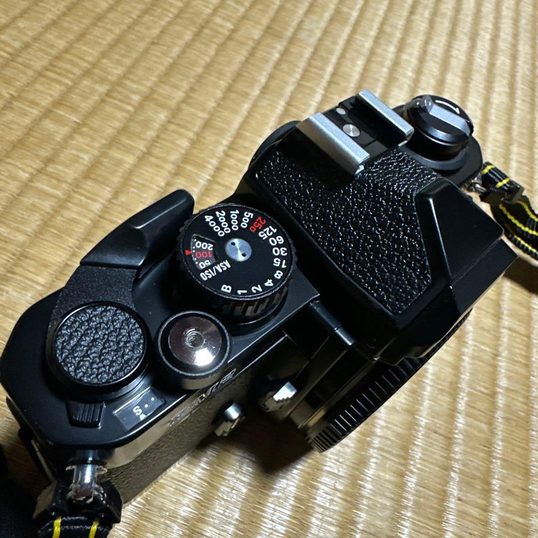 Z*n様 Nikon NewFM2 NPS ストラップ付き フィルムカメラ ブラ