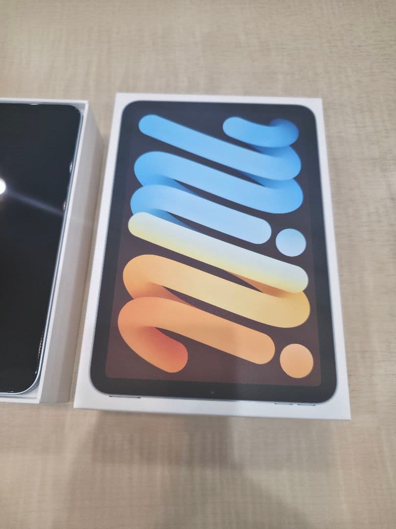 【極美品】 iPadmini 第７世代 128GB WiFi　バッテリー100%