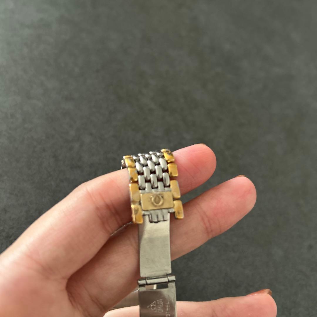 オメガ アナログクォーツ腕時計 ゴールド/シルバー