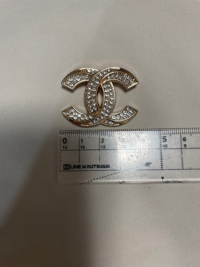 CHANEL ブローチ　ココマーク　ダブルC
